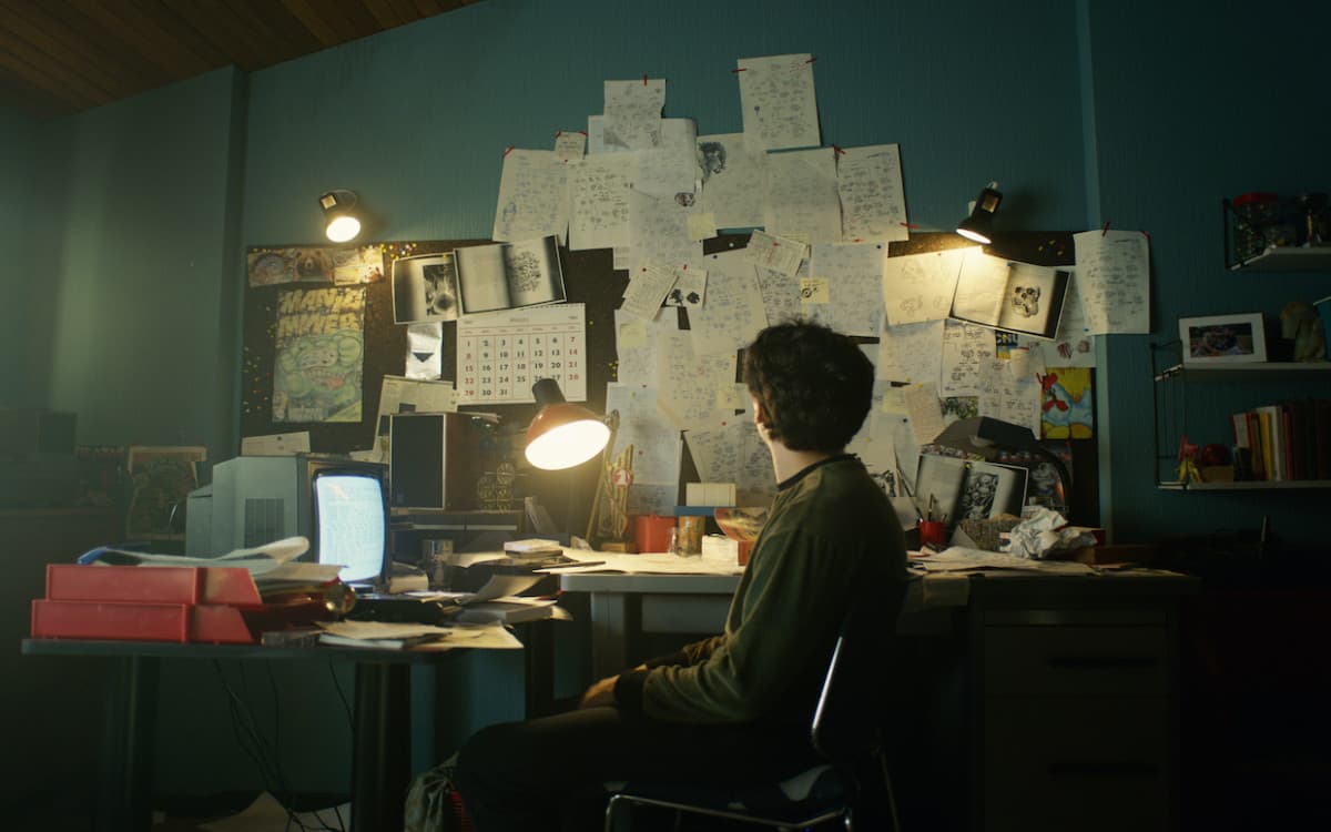 Black-Mirror
